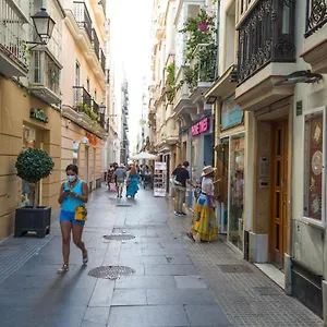 https://san-francisco-deluxe-apartment.hotelsincadiz.net