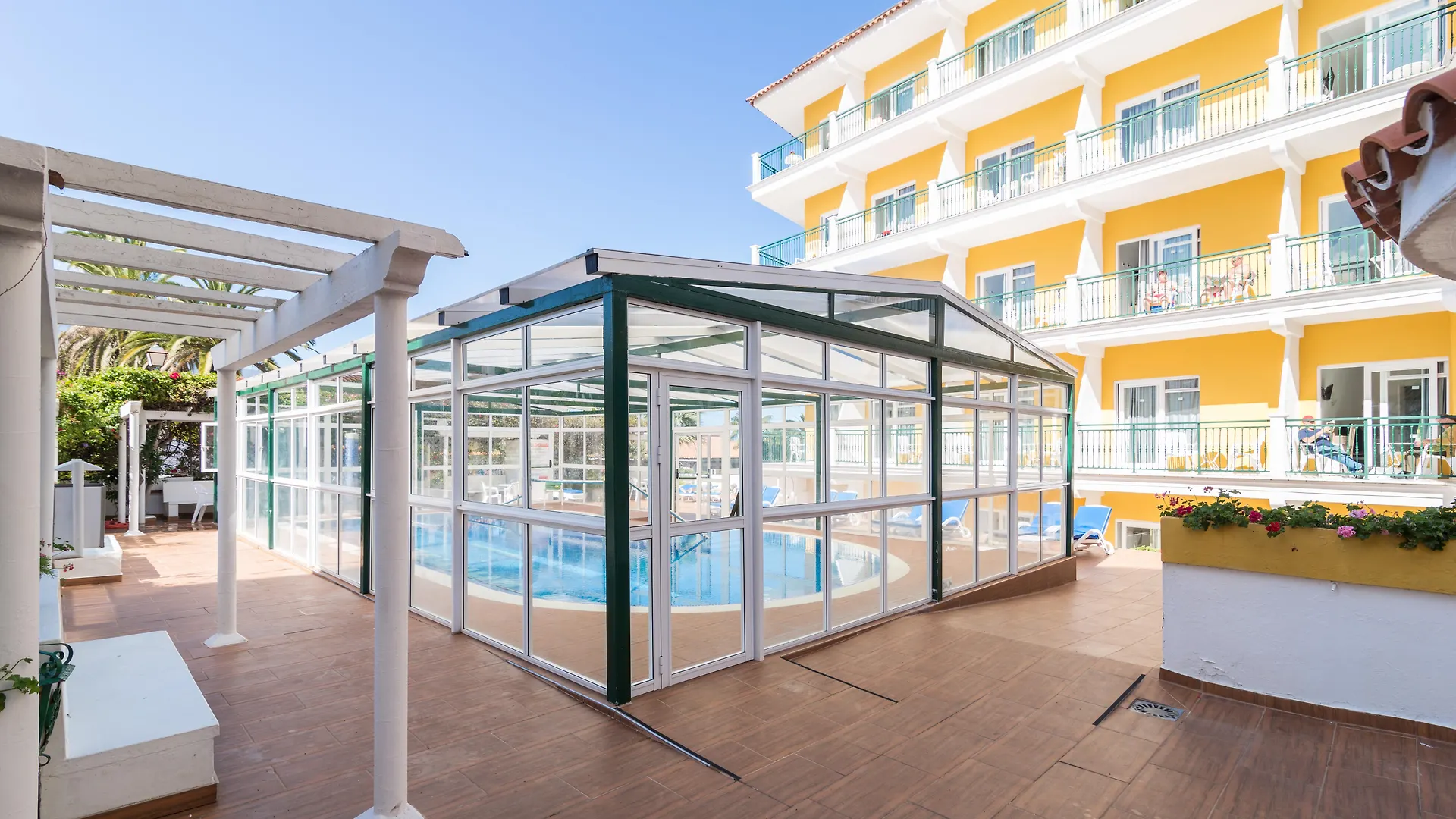 Apartamentos La Carabela Puerto de la Cruz  Apartment Puerto de la Cruz (Tenerife)